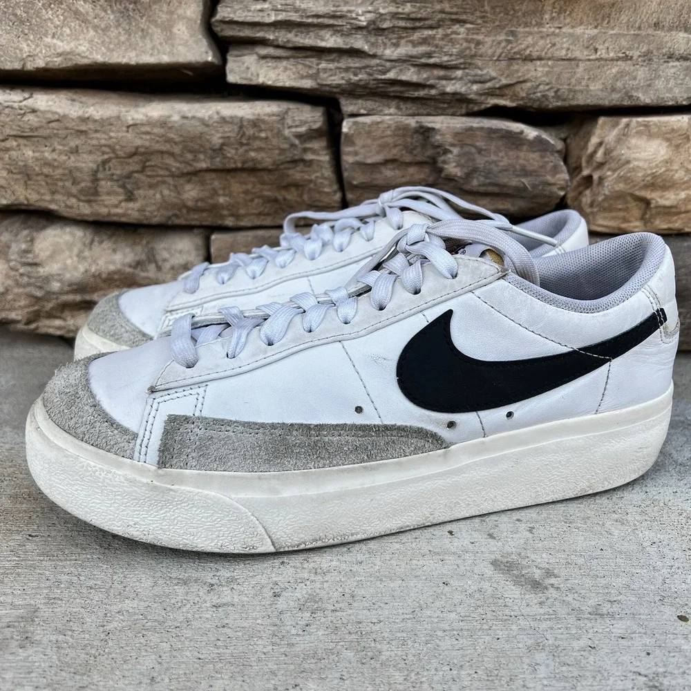 Nike Shoes Women Size 8.5 Blazer Low Platform White Sail Black DJ0292-101